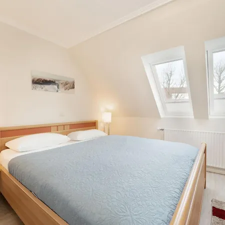 Holiday home Haus Sandkorn