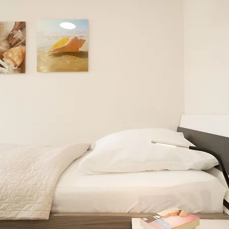 Ferienhaus Lange Wiese 14c *